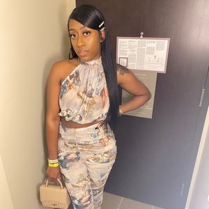 Meet your Posher, Tamia